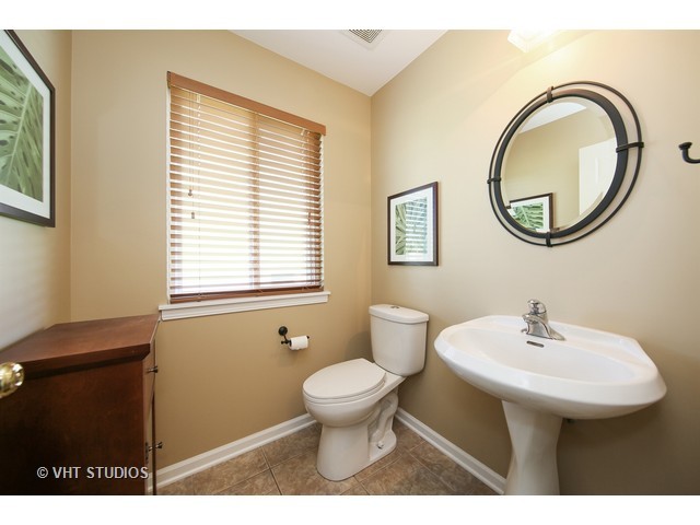 25247 Pavilion Pl, Plainfield, IL 60585 photo 14