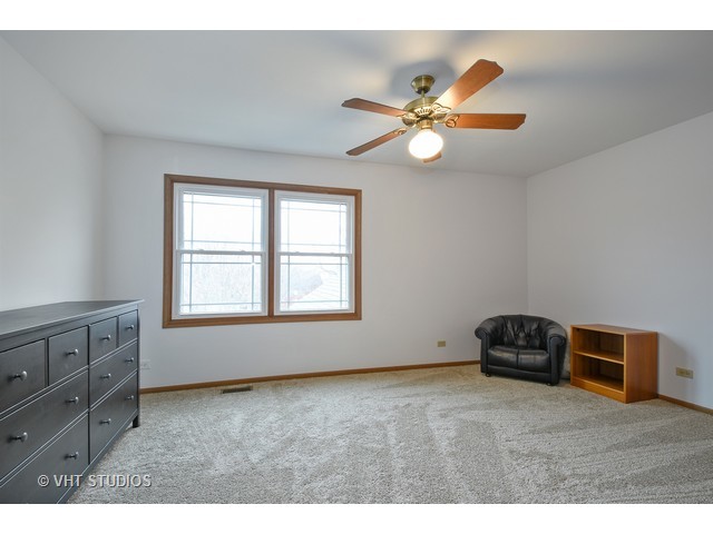 336 Hampton St, Cary, IL 60013 photo 19