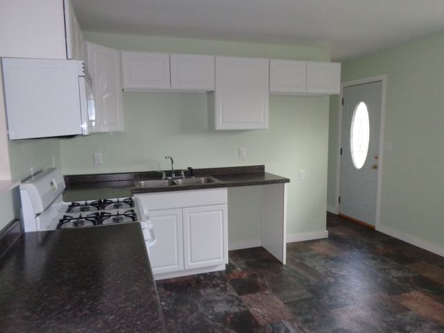 91 Strasma East Dr, Kankakee, IL 60901 photo 9