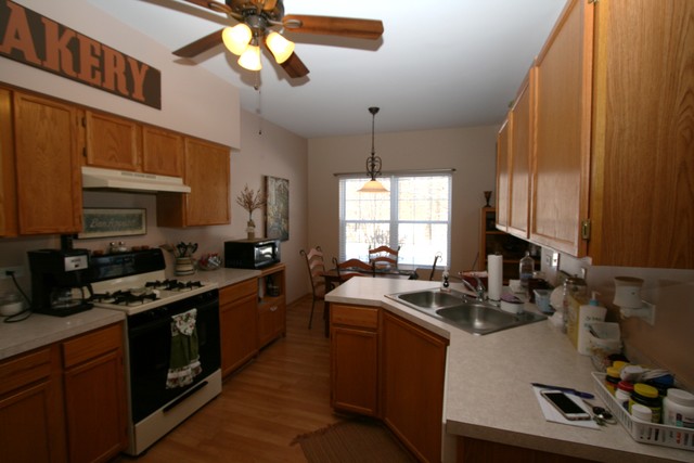 2507 Oak Tree Ln, Plainfield, IL 60586 photo 8