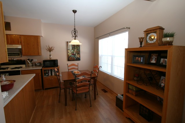 2507 Oak Tree Ln, Plainfield, IL 60586 photo 9