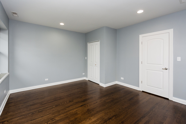 8120 S Champlain Ave, Chicago, IL 60619 photo 18