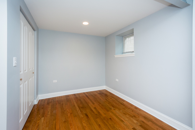 8120 S Champlain Ave, Chicago, IL 60619 photo 13