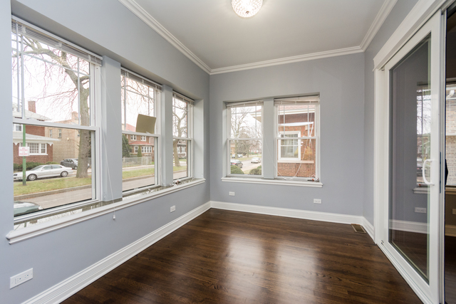 8120 S Champlain Ave, Chicago, IL 60619 photo 4