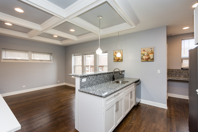 8120 S Champlain Ave, Chicago, IL 60619 photo 8