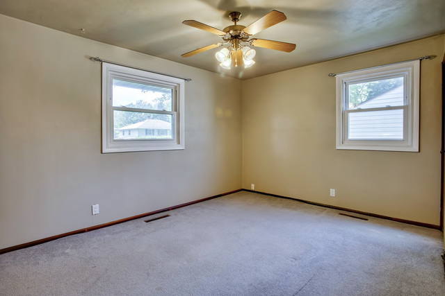 1506 Marigold Ln, Champaign, IL 61821 photo 13