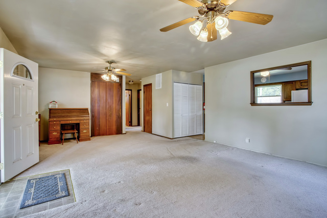 1506 Marigold Ln, Champaign, IL 61821 photo 10