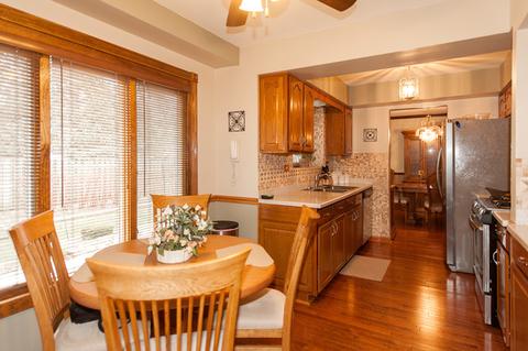 920 Tanglewood Dr, Wheeling, IL 60090 photo 8