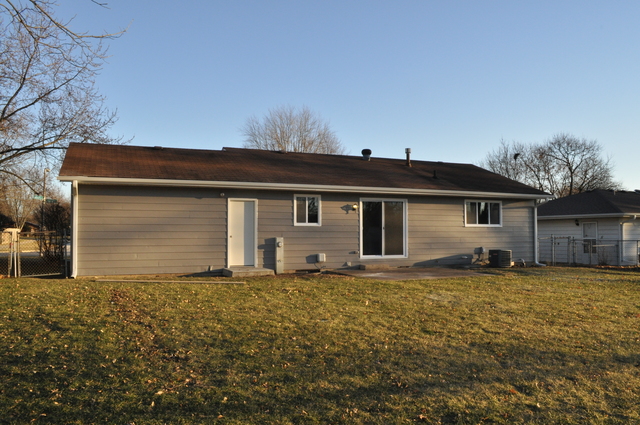 770 Laurel Dr, Aurora, IL 60506 photo 10