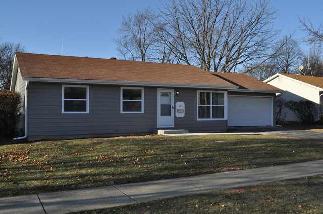 770 Laurel Dr, Aurora, IL 60506 photo 1