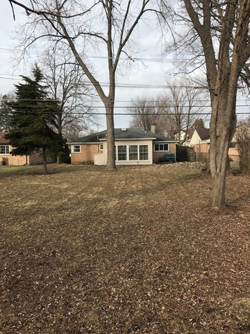 815 E Thacker St, Des Plaines, IL 60016 photo 3