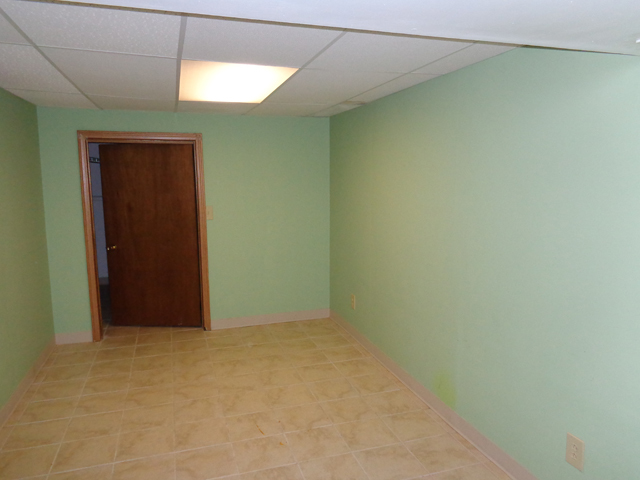 2883 E 765th Rd, Utica, IL 61373 photo 8