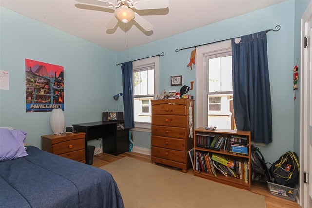 1305 E Walnut Ave, Des Plaines, IL 60016 photo 17