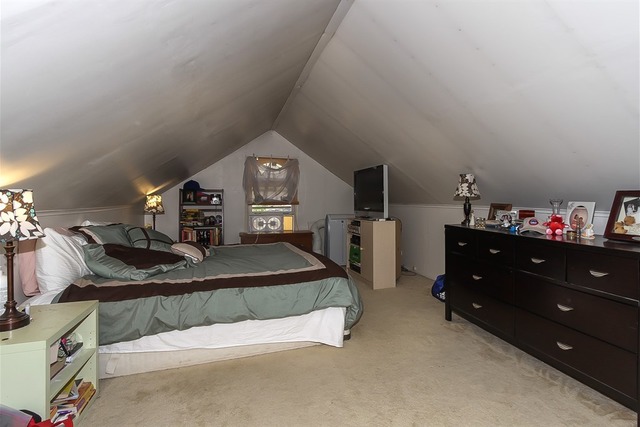 1305 E Walnut Ave, Des Plaines, IL 60016 photo 18