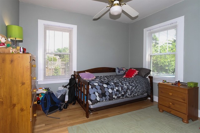 1305 E Walnut Ave, Des Plaines, IL 60016 photo 15