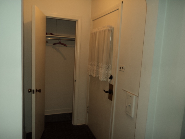 7341 W 57th St, Summit, IL 60501 photo 6