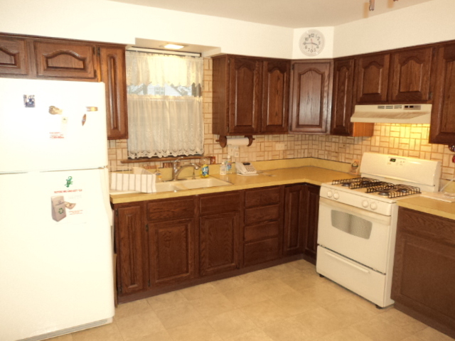 7341 W 57th St, Summit, IL 60501 photo 8