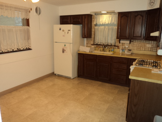 7341 W 57th St, Summit, IL 60501 photo 7