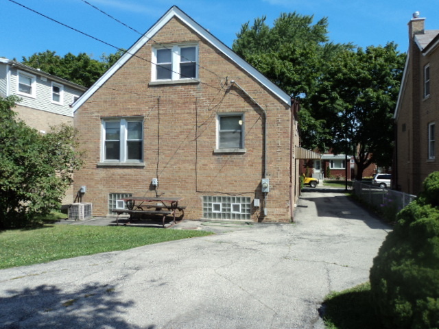 7341 W 57th St, Summit, IL 60501 photo 3