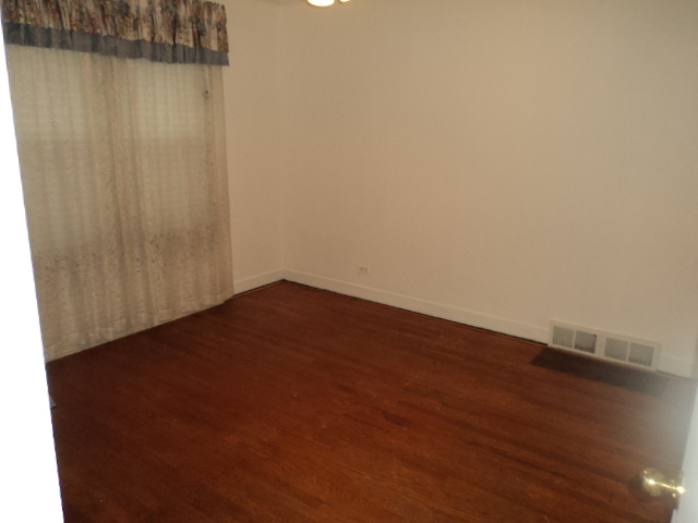 7341 W 57th St, Summit, IL 60501 photo 9
