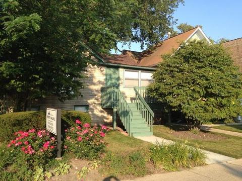 1696 1st St, Highland Park, IL 60035