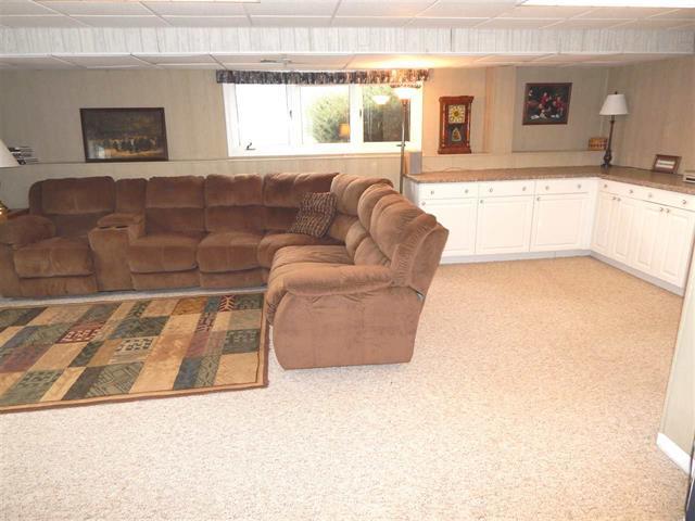 7448 Blanche Pl, Roscoe, IL 61073 photo 19