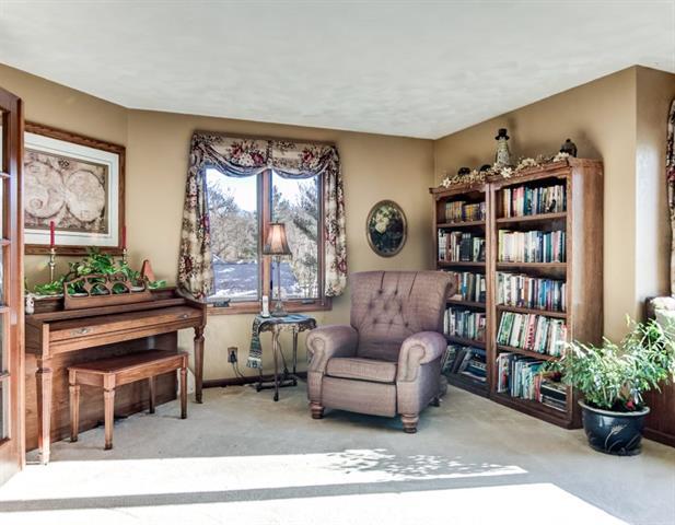7448 Blanche Pl, Roscoe, IL 61073 photo 5
