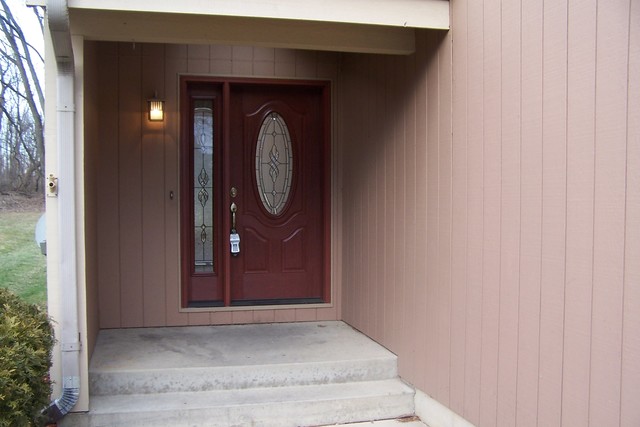 402 W Reader St, Elburn, IL 60119 photo 2