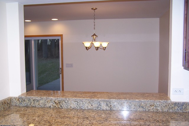 402 W Reader St, Elburn, IL 60119 photo 11