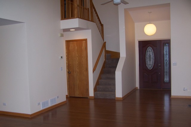 402 W Reader St, Elburn, IL 60119 photo 6