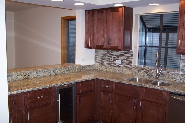 402 W Reader St, Elburn, IL 60119 photo 8