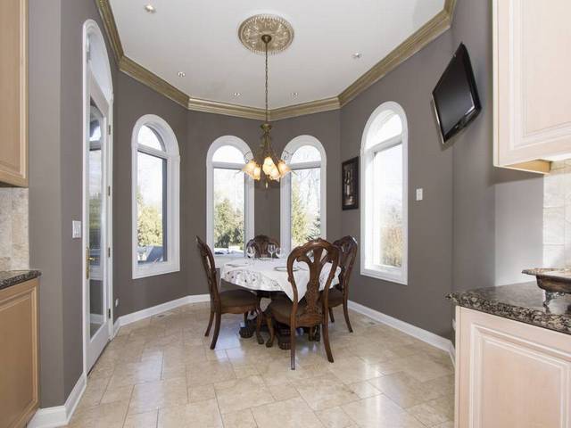 3904 Maple Ave, Northbrook, IL 60062 photo 7
