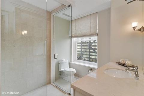 159 E Walton Pl #30A, Chicago, IL 60611 photo 22