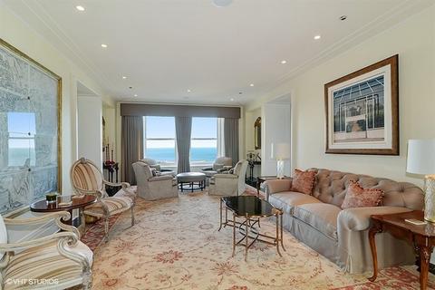 159 E Walton Pl #30A, Chicago, IL 60611 photo 5