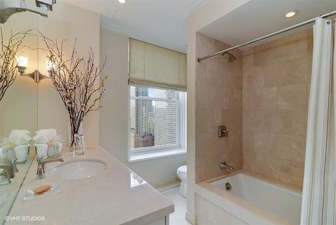 159 E Walton Pl #30A, Chicago, IL 60611 photo 21