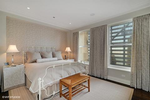 159 E Walton Pl #30A, Chicago, IL 60611 photo 20