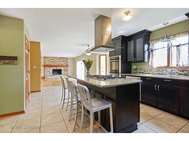 4 N375 Central Ave, Addison, IL 60101 photo 5