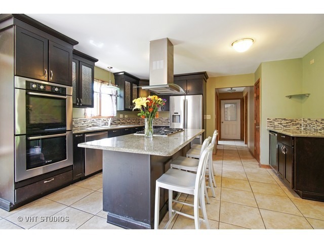 4 N375 Central Ave, Addison, IL 60101 photo 4