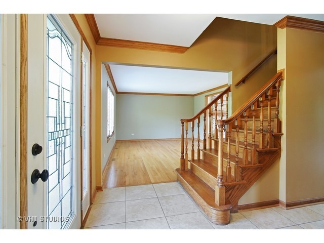 4 N375 Central Ave, Addison, IL 60101 photo 2