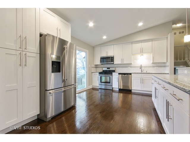 1100 Freeman Rd, Hoffman Estates, IL 60192 photo 7