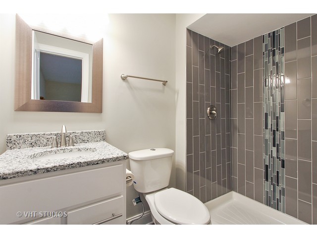 1100 Freeman Rd, Hoffman Estates, IL 60192 photo 16