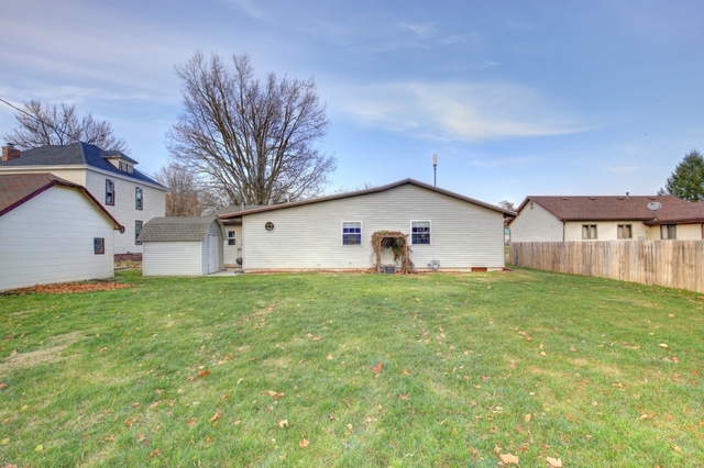 306 E North St, Mansfield, IL 61854 photo 14