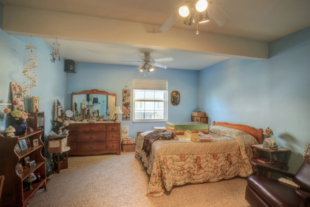 306 E North St, Mansfield, IL 61854 photo 6
