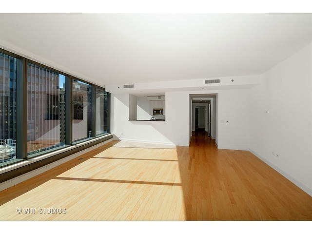 60 E Monroe St #1802, Chicago, IL 60603 photo 6