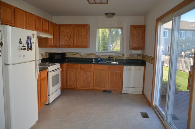 511 May St, Plano, IL 60545 photo 2