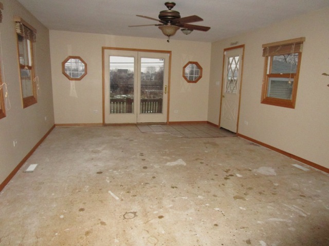 1908 Oak Dr, Mchenry, IL 60050 photo 15