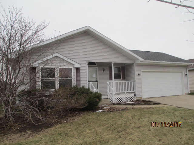 1308 9th St, Harvard, IL 60033 photo 1