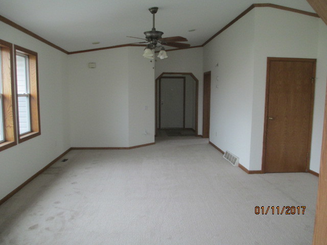 1308 9th St, Harvard, IL 60033 photo 3