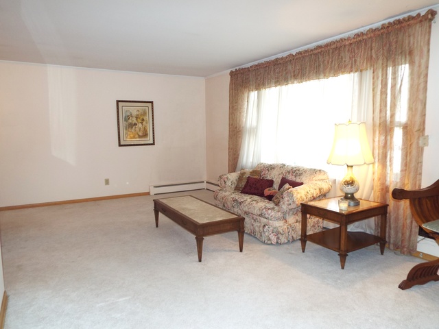 624 Elden Dr, Cary, IL 60013 photo 6