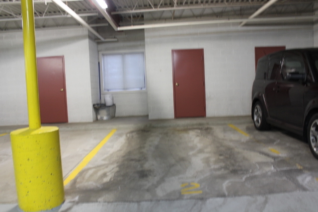 1349 E Washington St #409A, Des Plaines, IL 60016 photo 23